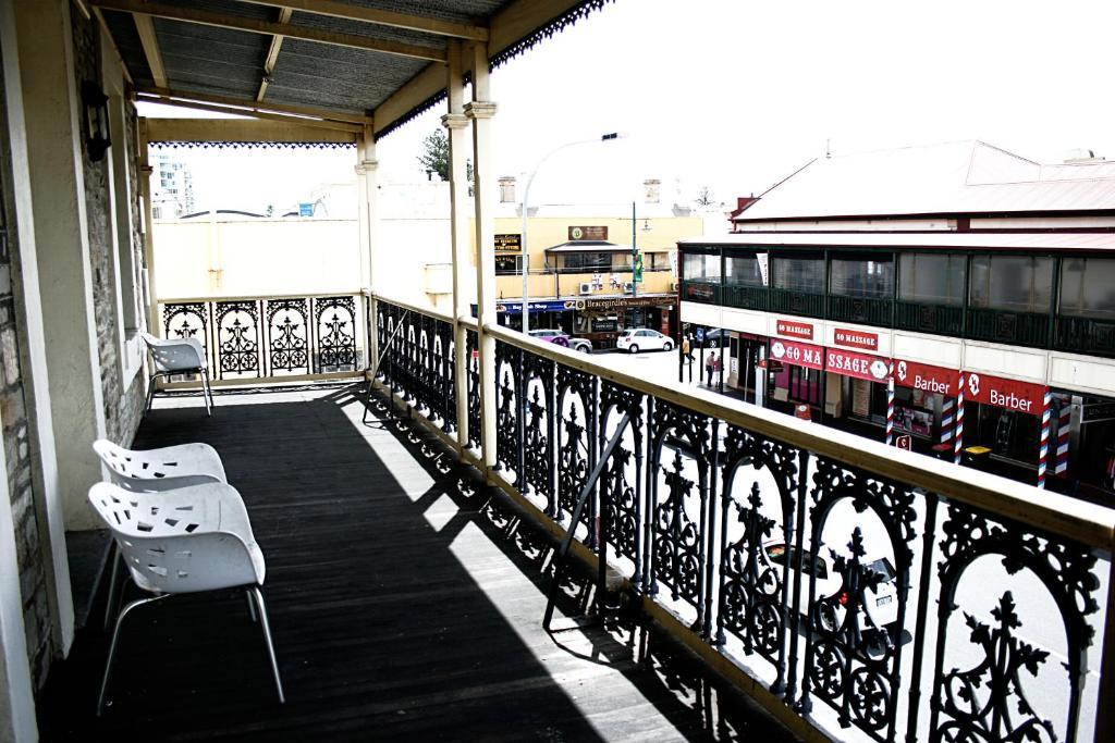 Glenelg Beach Hostel Exterior foto
